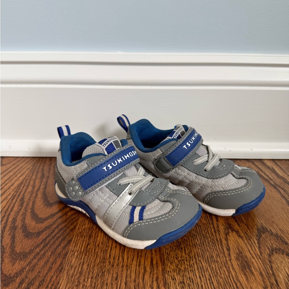 Tsukihoshi Kids' Gray and Blue Sneakers. Toddler size 7.5
